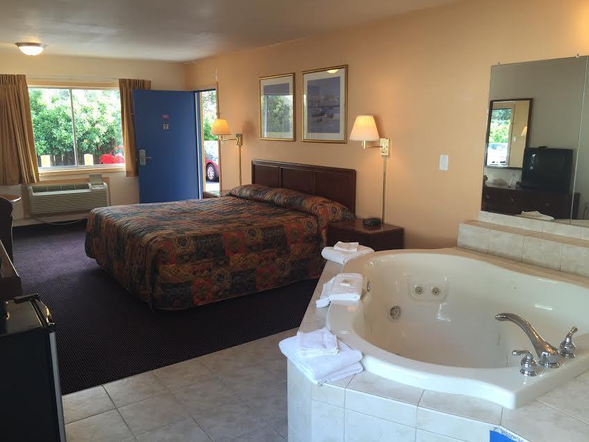 Belmont Inn And Suites Hampton Rum bild
